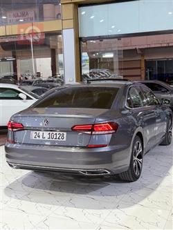 فولكسفاغن باسات